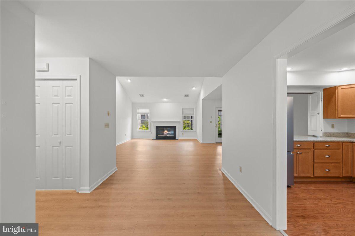 CAMBRIDGE COMMONS - Residential