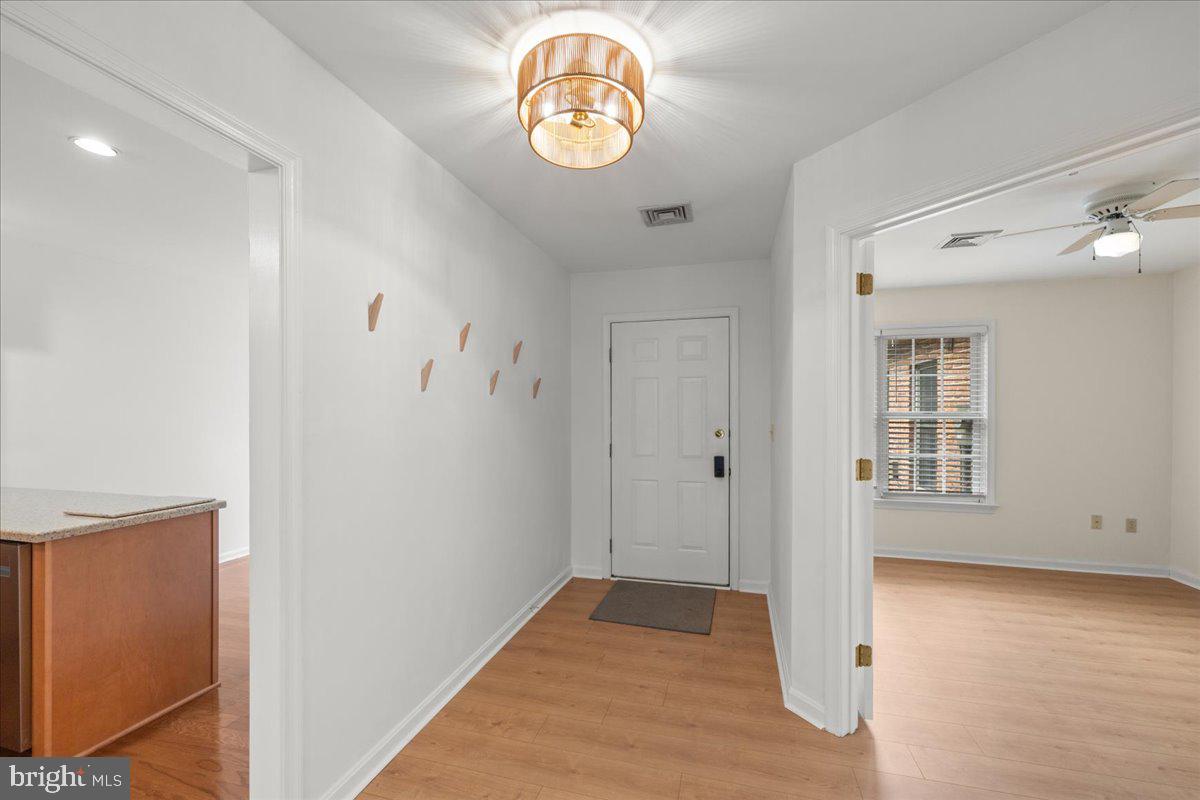 CAMBRIDGE COMMONS - Residential