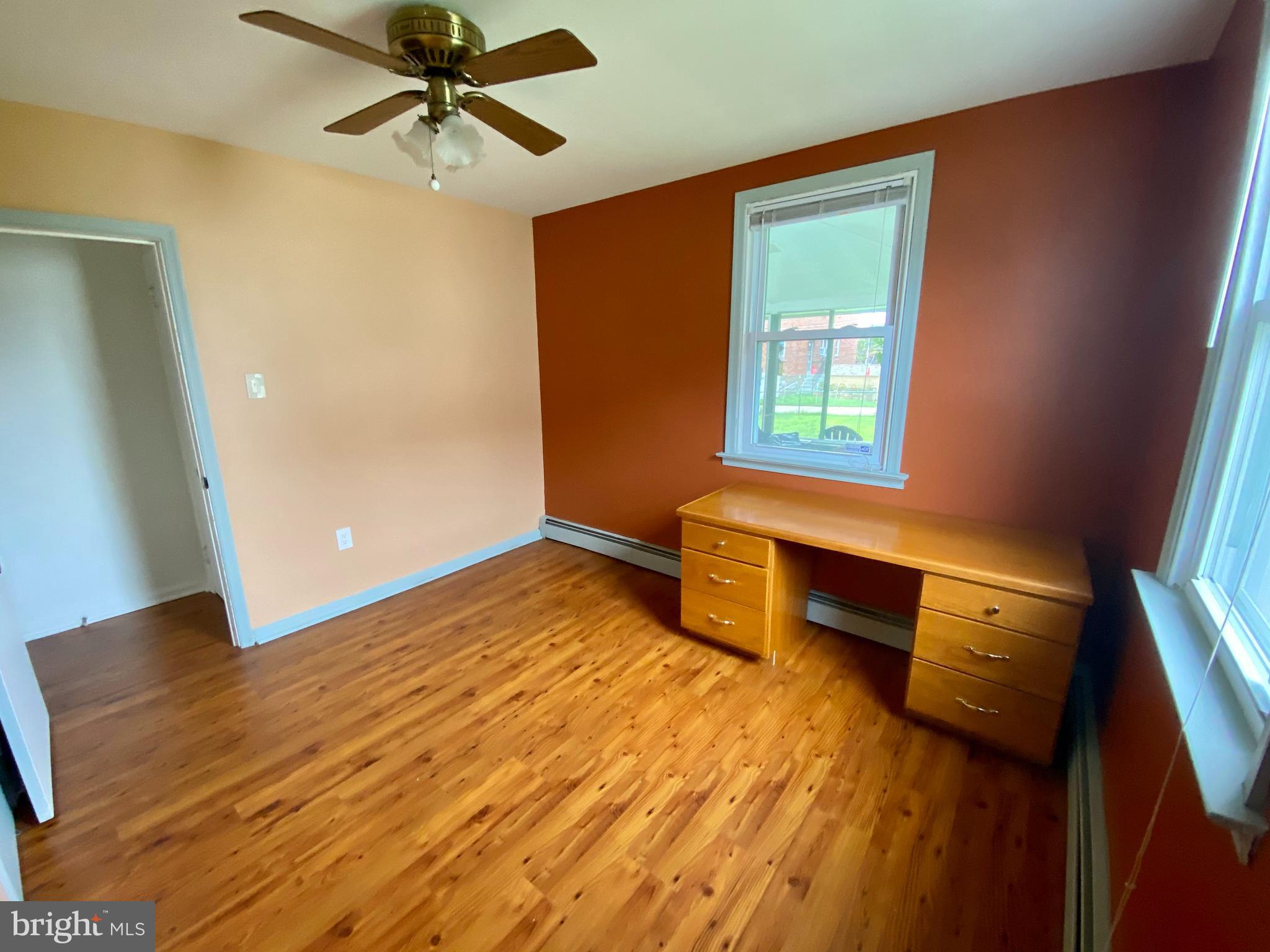 FOX CHASE - Residential