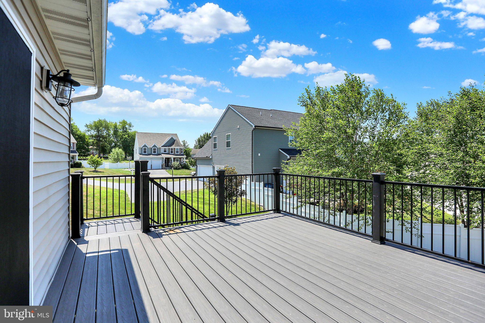 ROLLING MEADOWS - Residential
