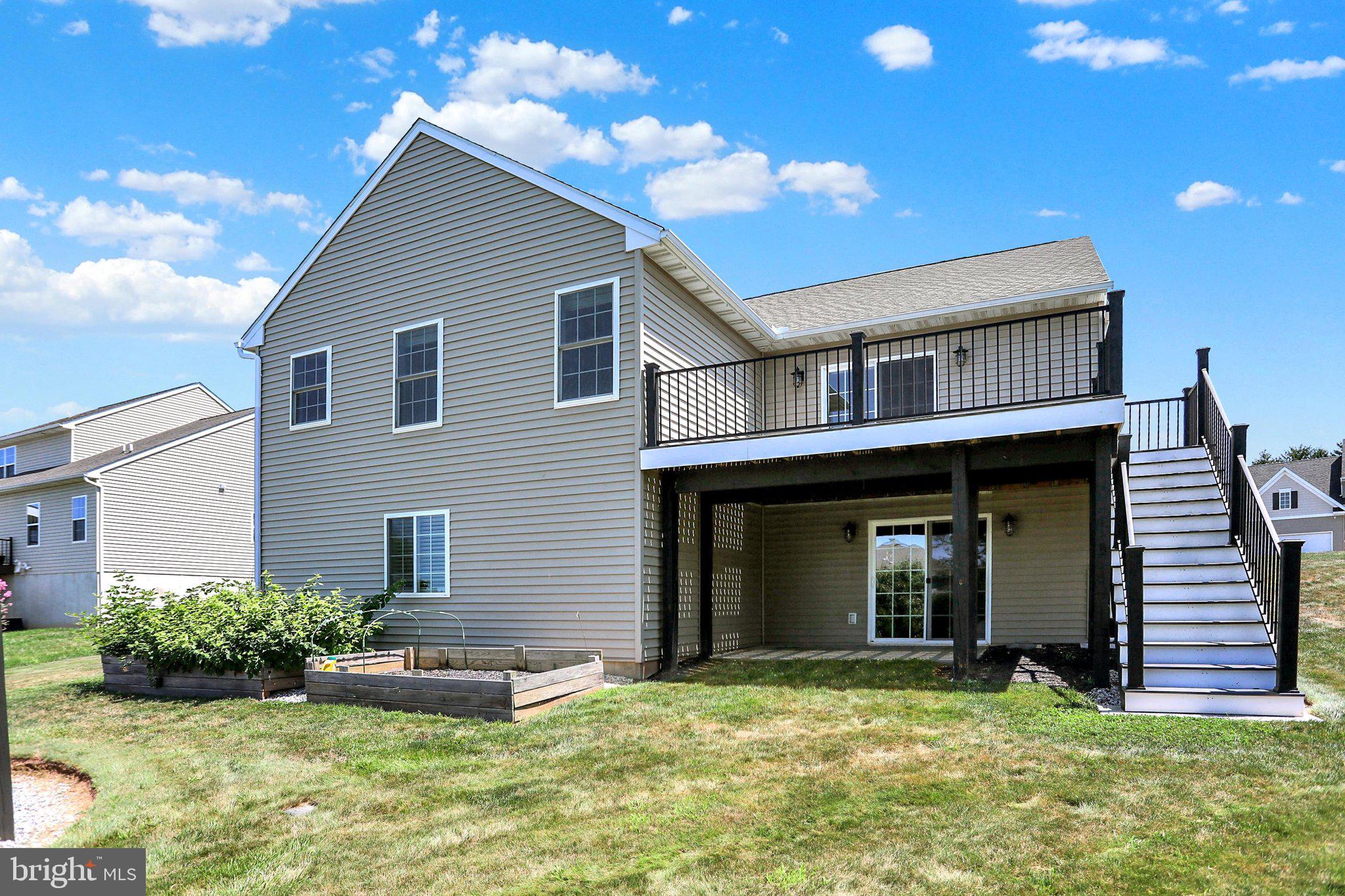 ROLLING MEADOWS - Residential