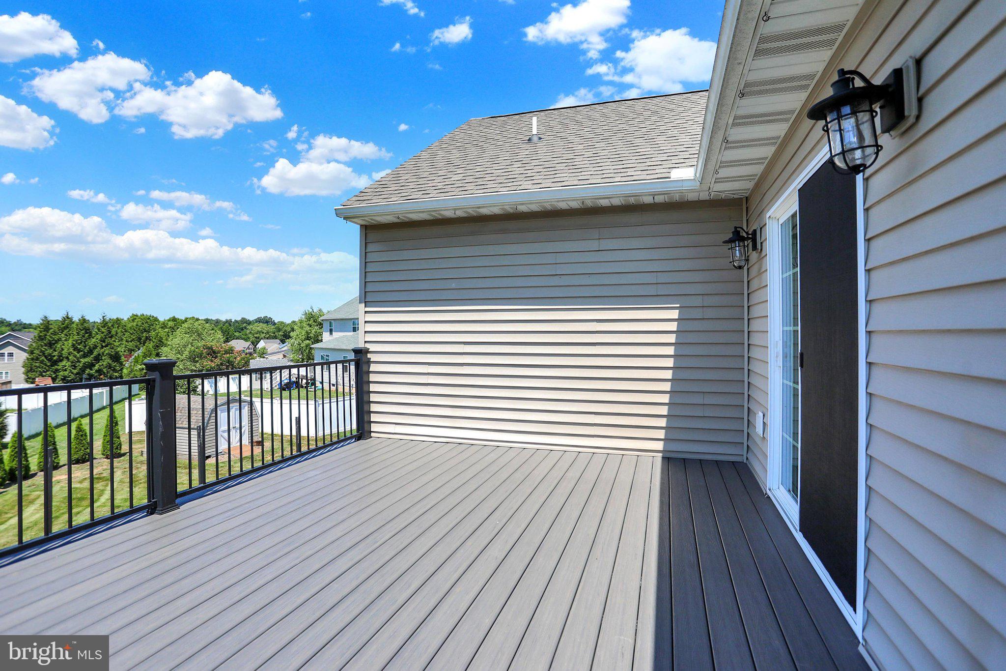 ROLLING MEADOWS - Residential