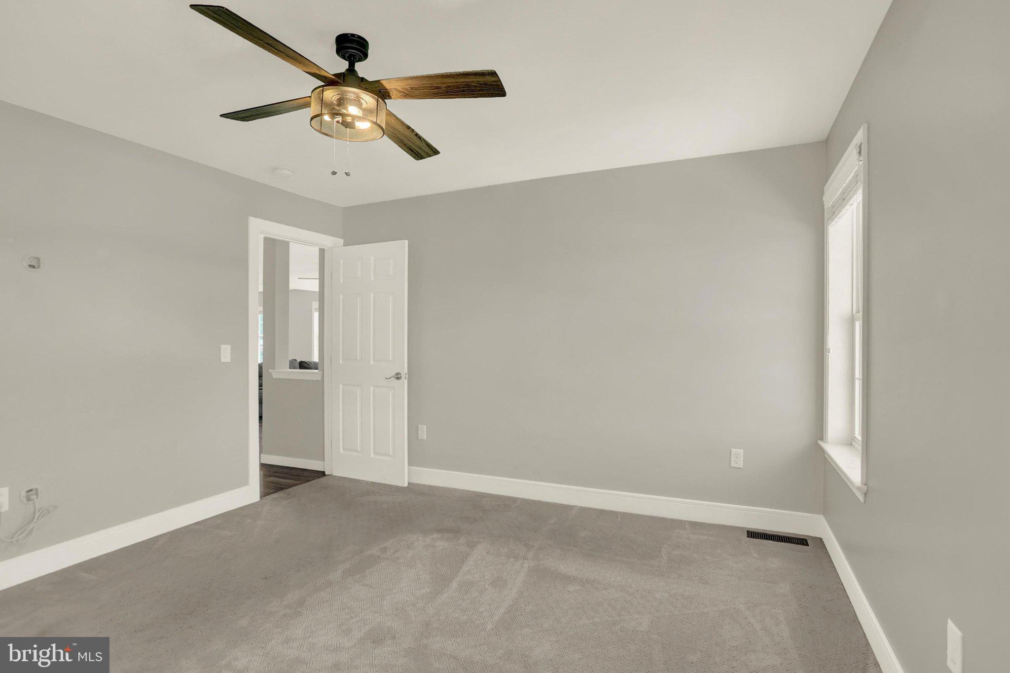 ROLLING MEADOWS - Residential