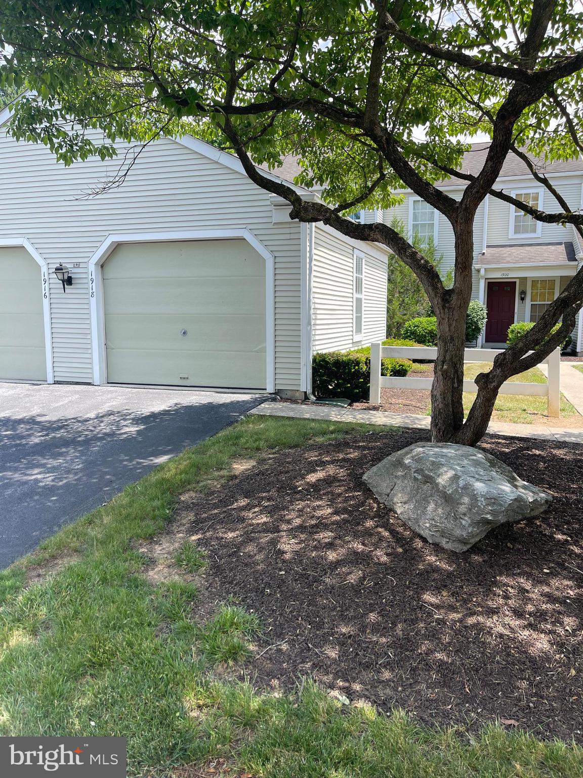 ROCKLEDGE - Residential