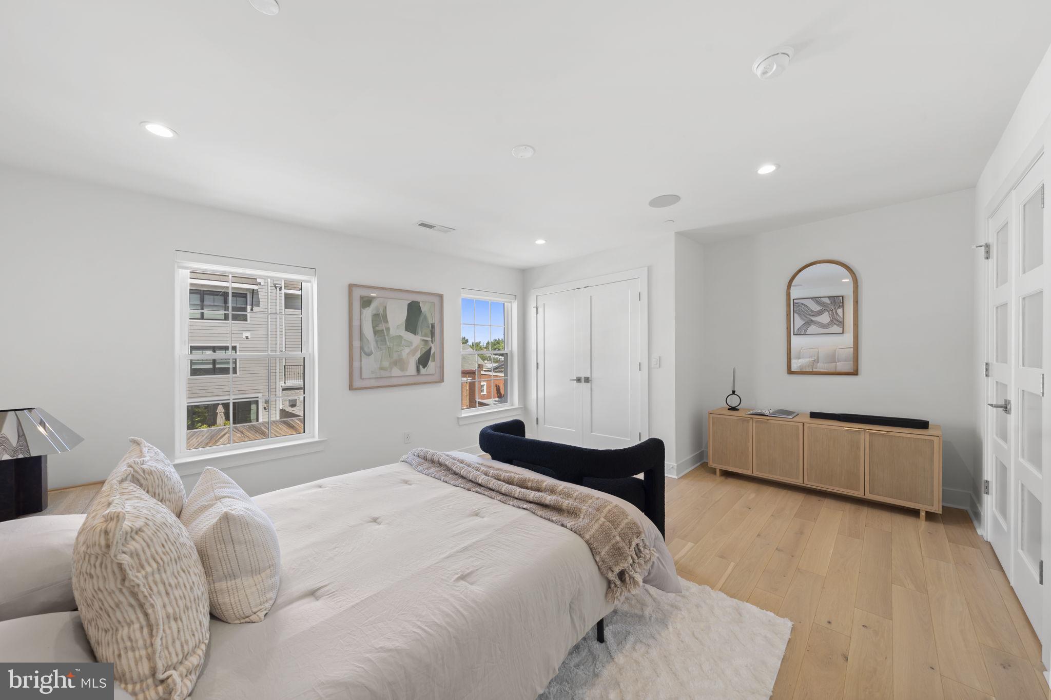 MANAYUNK - Residential