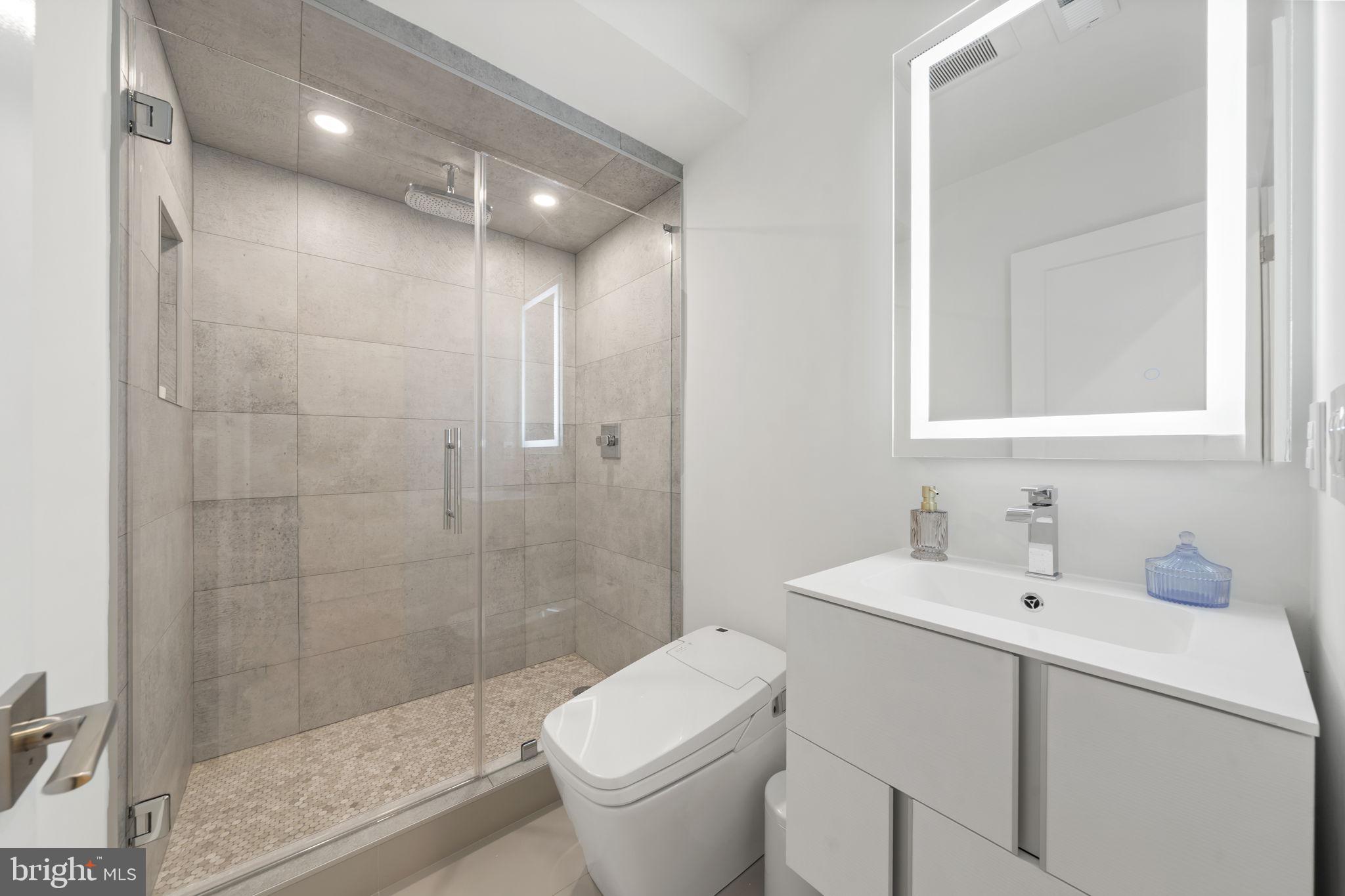 MANAYUNK - Residential