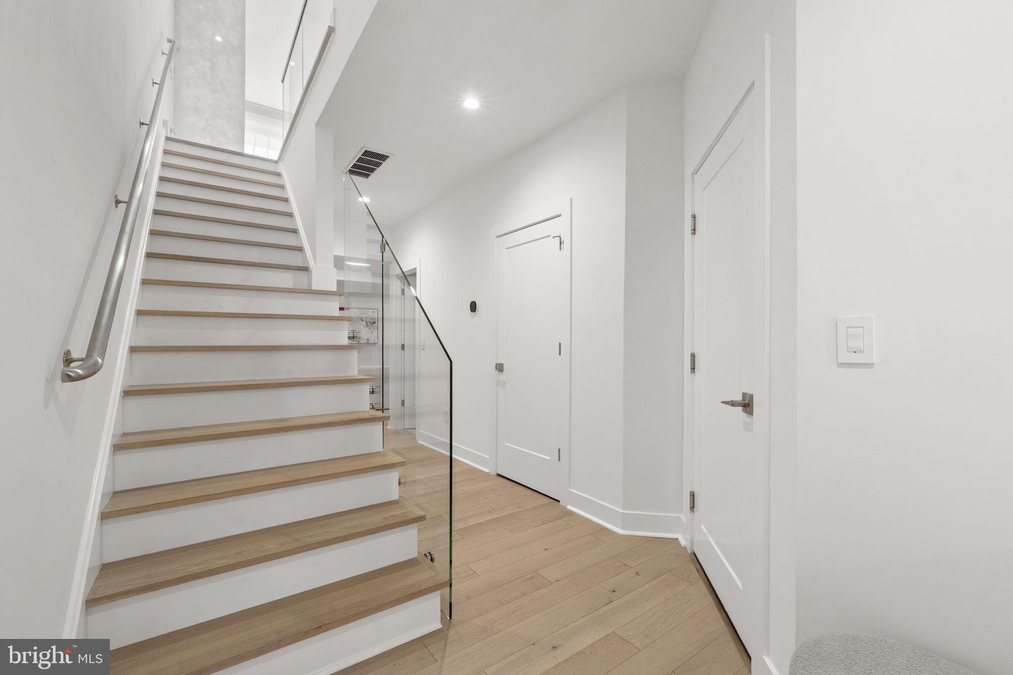 MANAYUNK - Residential