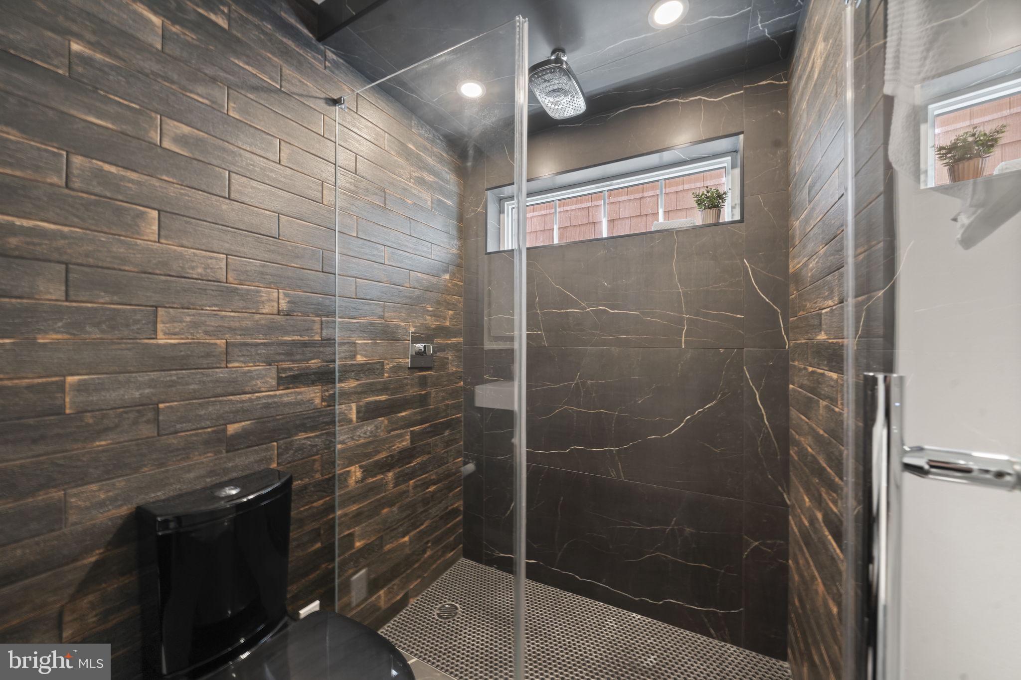 MANAYUNK - Residential