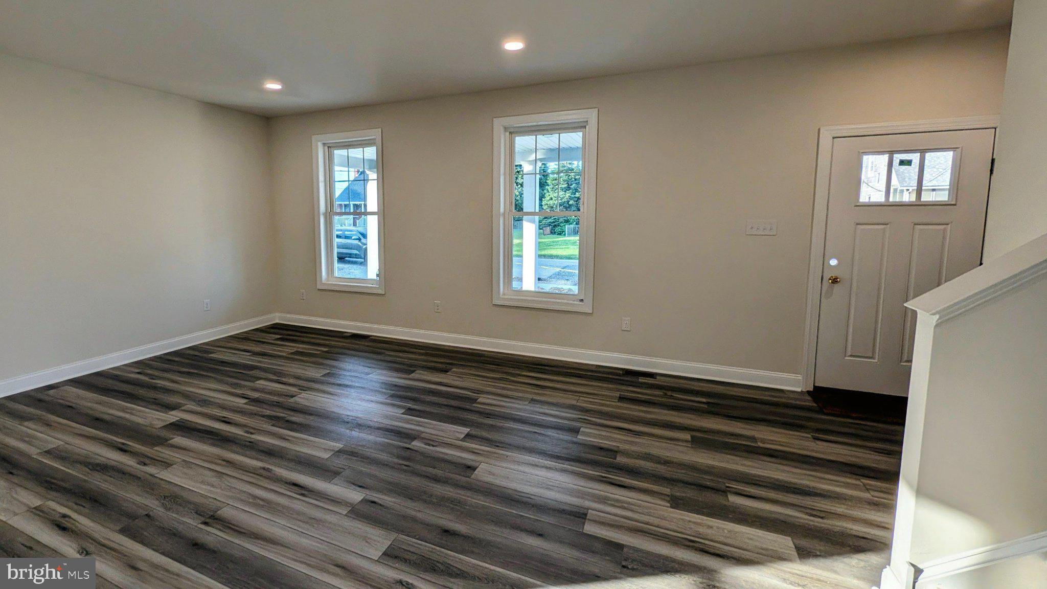 FOLSOM - Residential