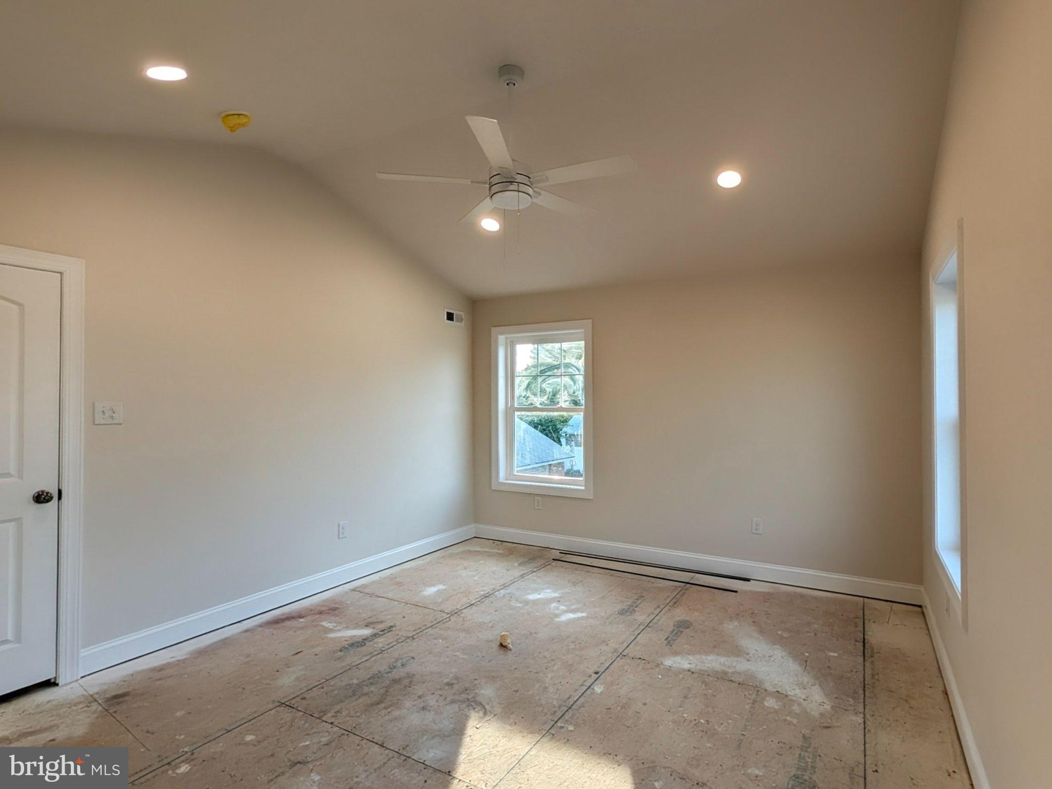 FOLSOM - Residential