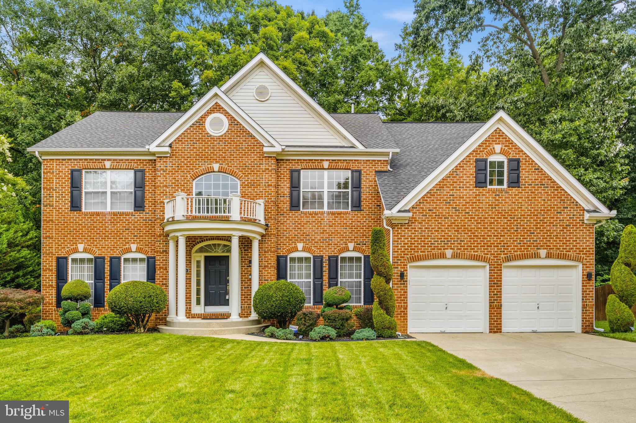 FARMINGTON WOODS - Residential