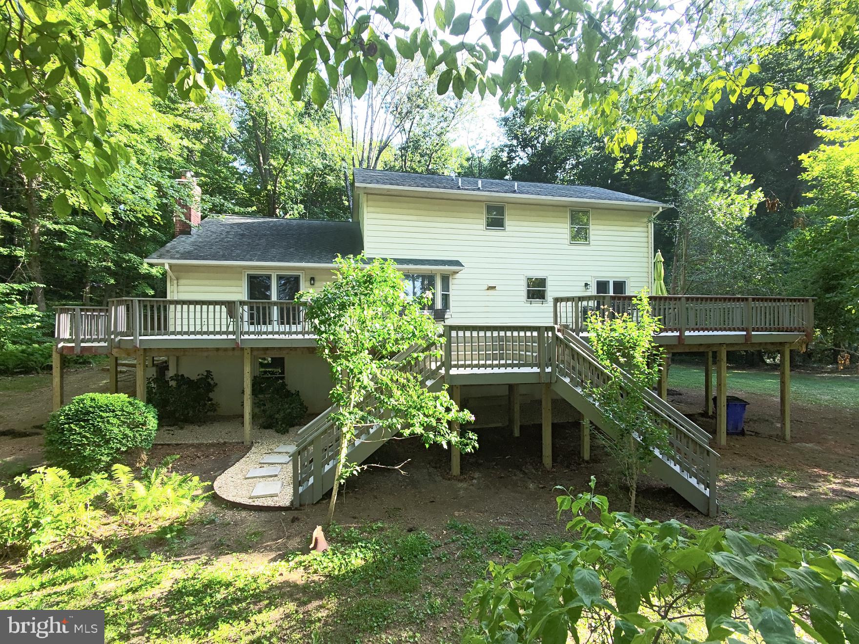 SHERWOOD FOREST - Residential