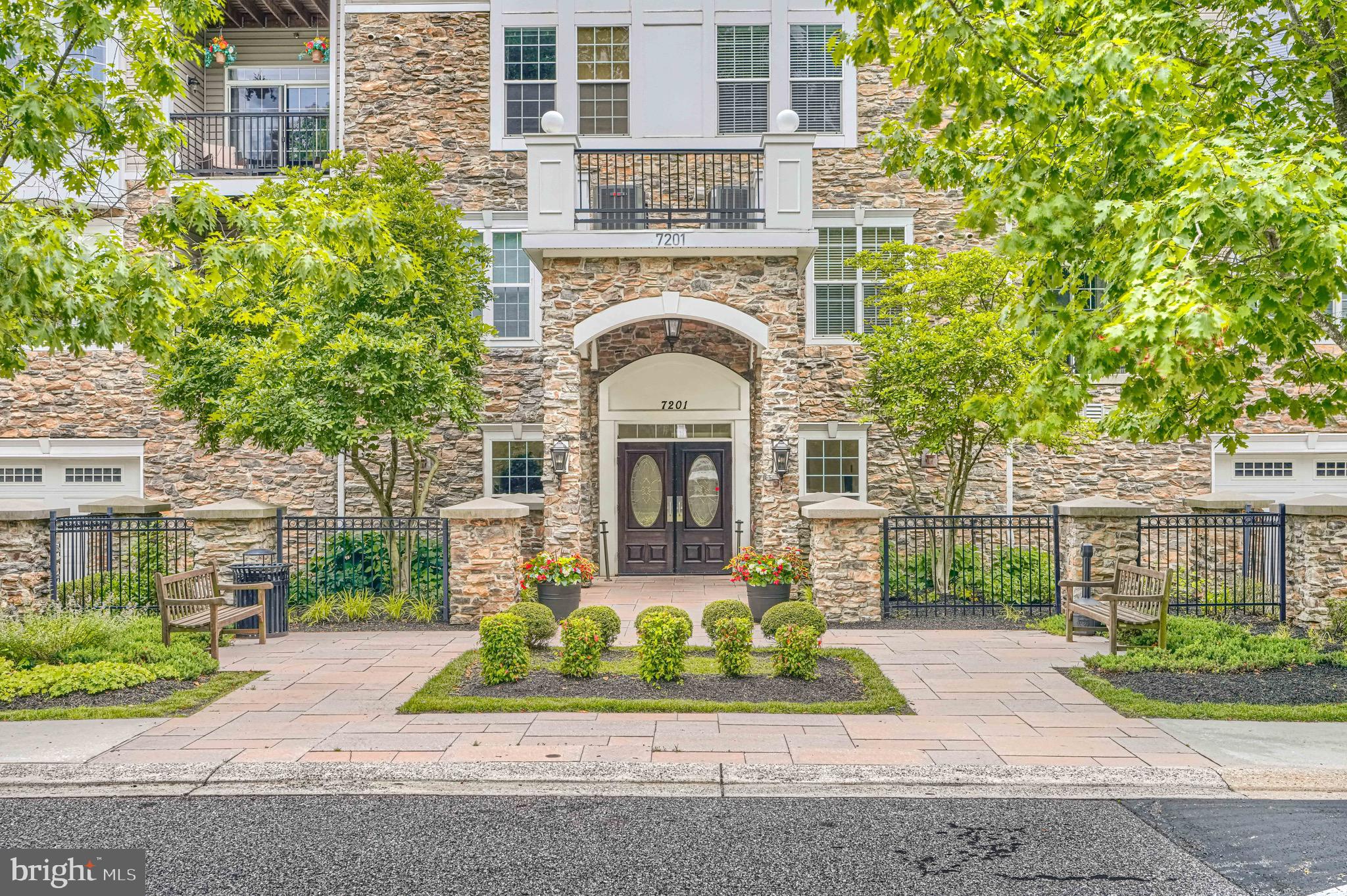 HIGHLANDS AT QUARRY LAKE - Residential