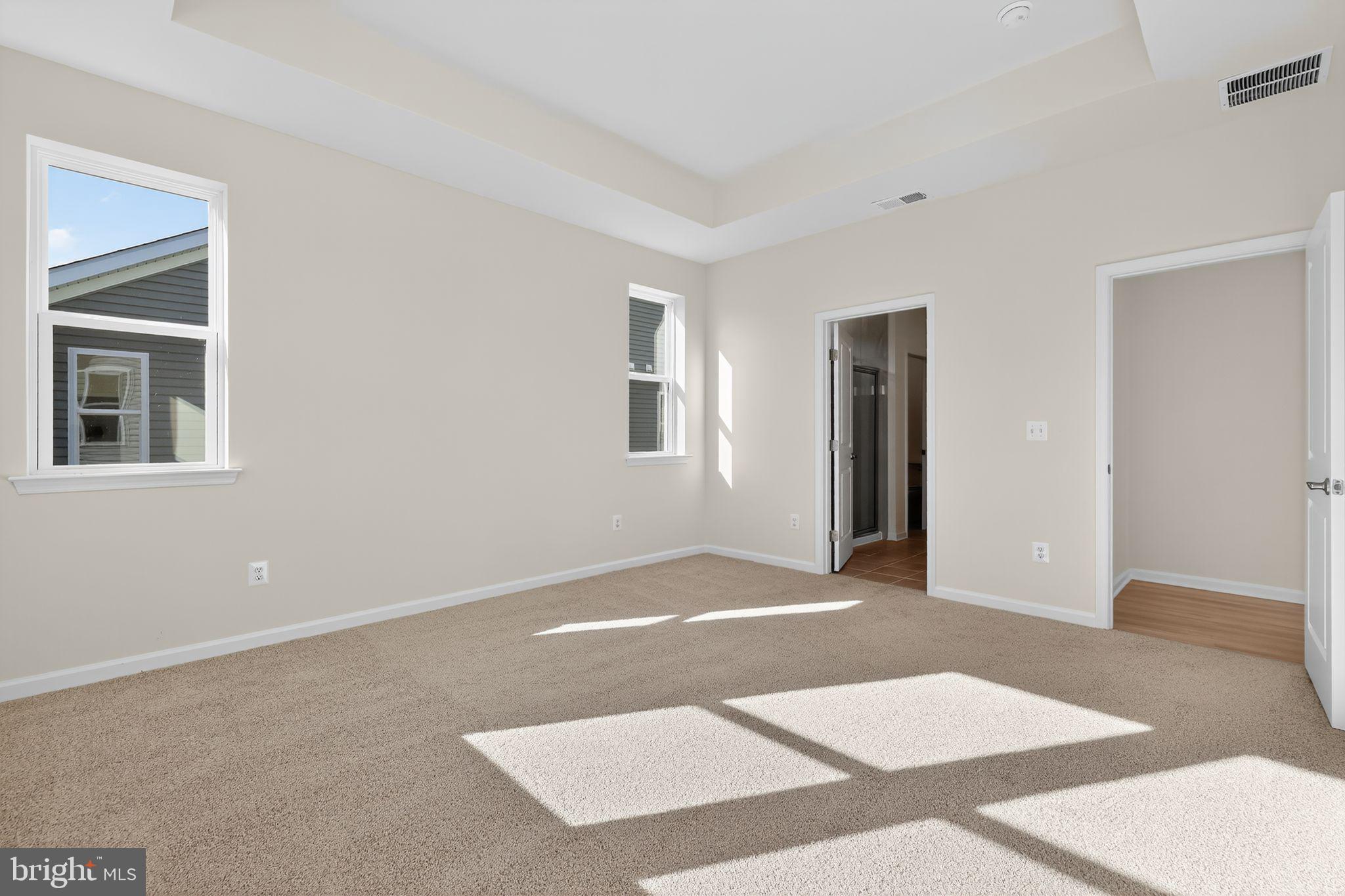 SYCAMORE CHASE - Residential
