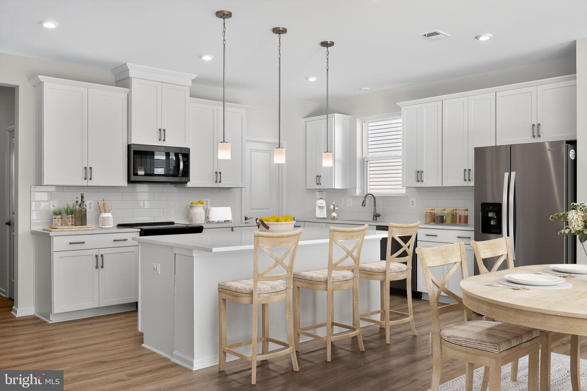 SYCAMORE CHASE - Residential