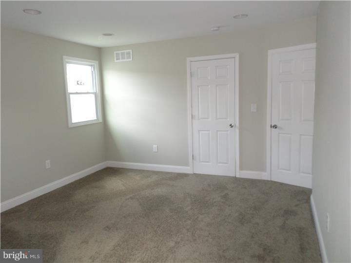 SOMERTON - Residential