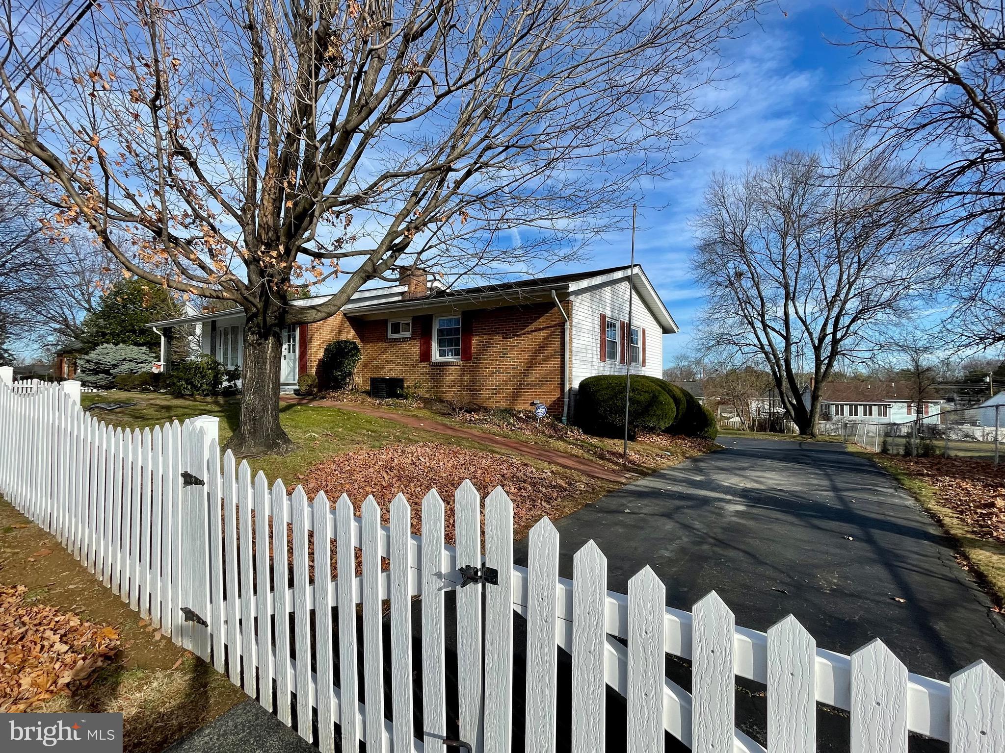 SHENANDOAH HILLS - Residential