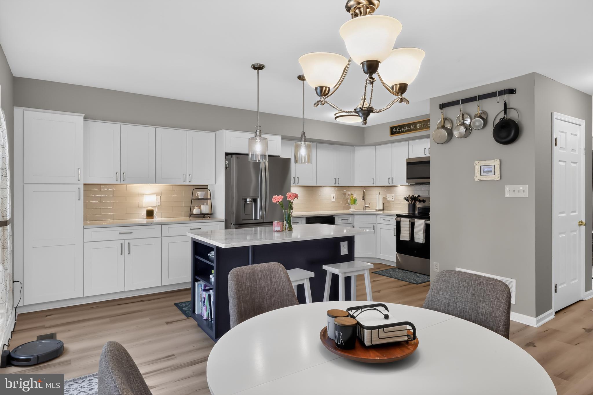 SPRINGHILL FARM - Residential