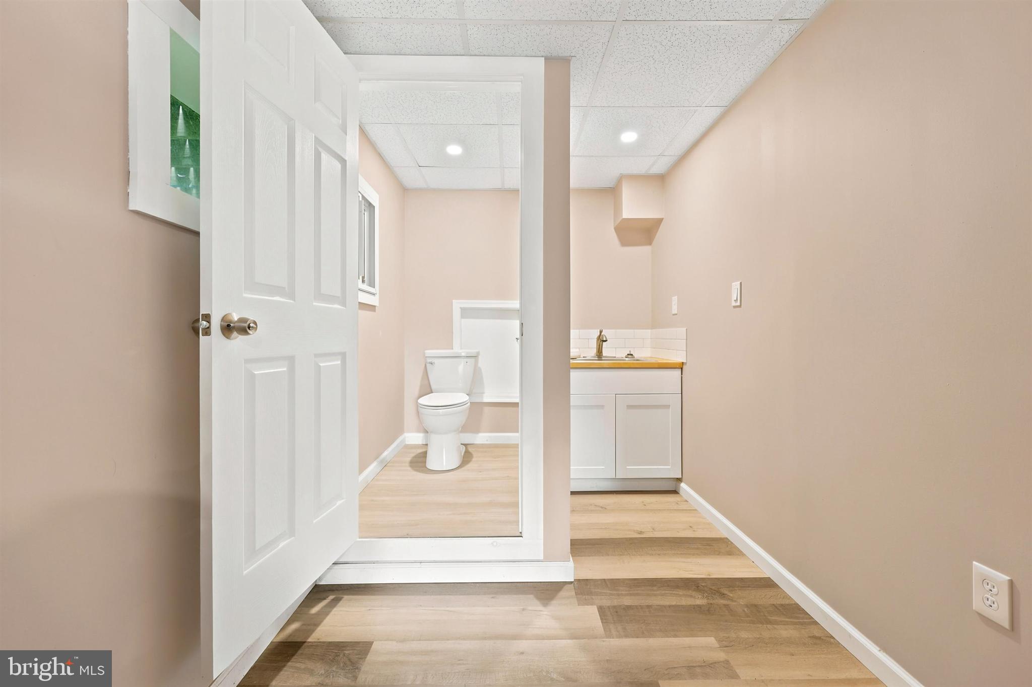 NEWPORTVILLE - Residential