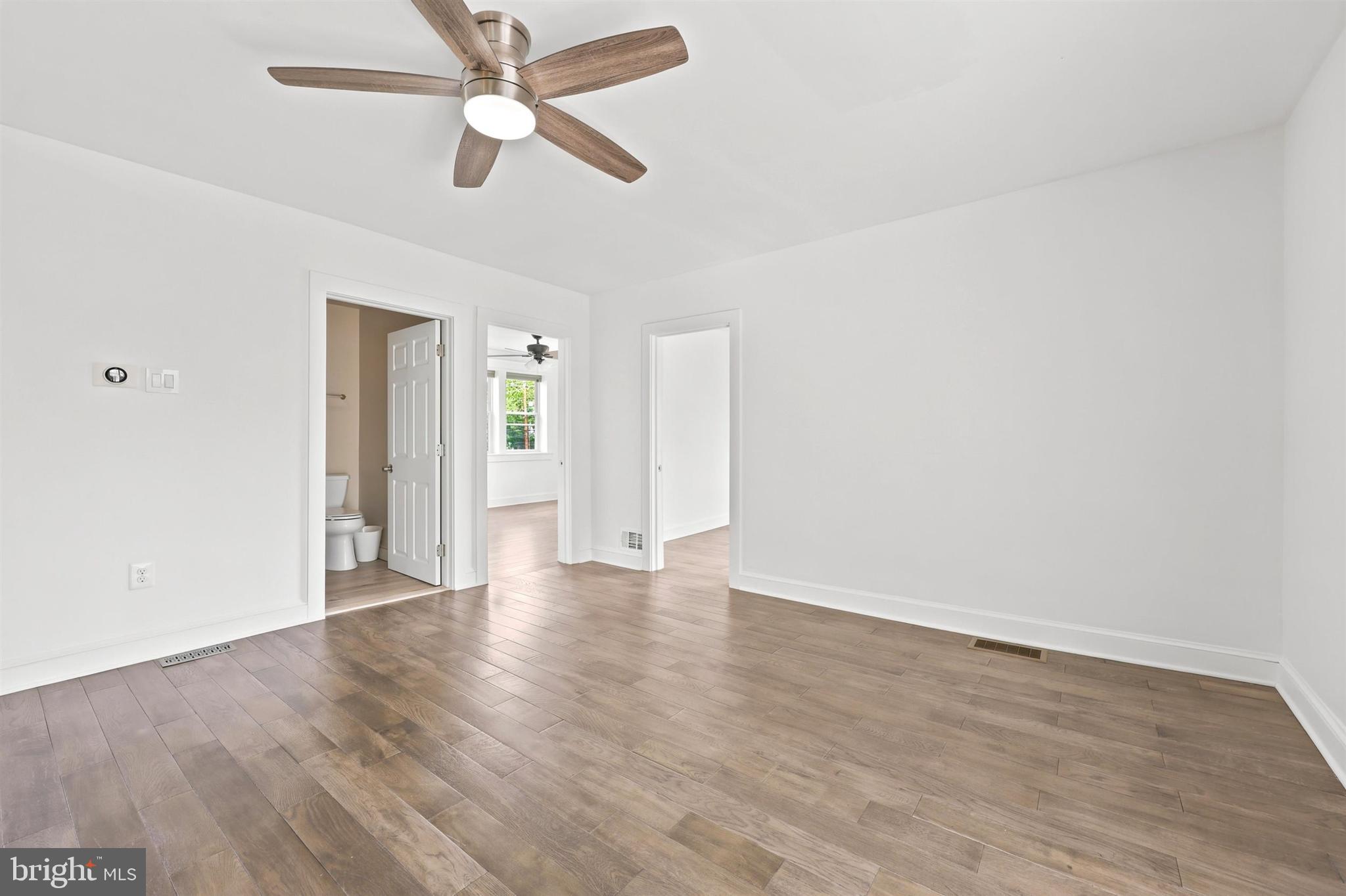 NEWPORTVILLE - Residential