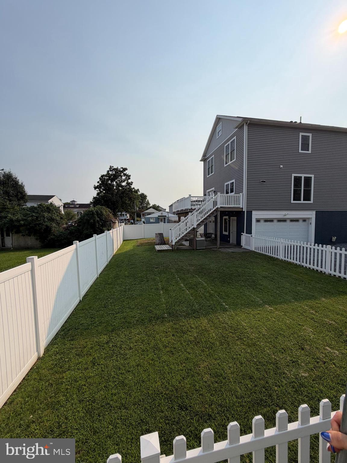 SWAN POINT - Residential