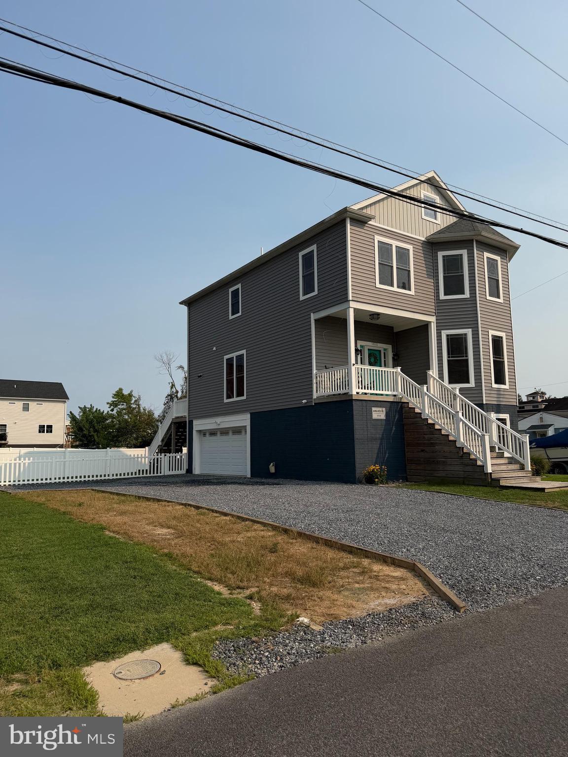 SWAN POINT - Residential