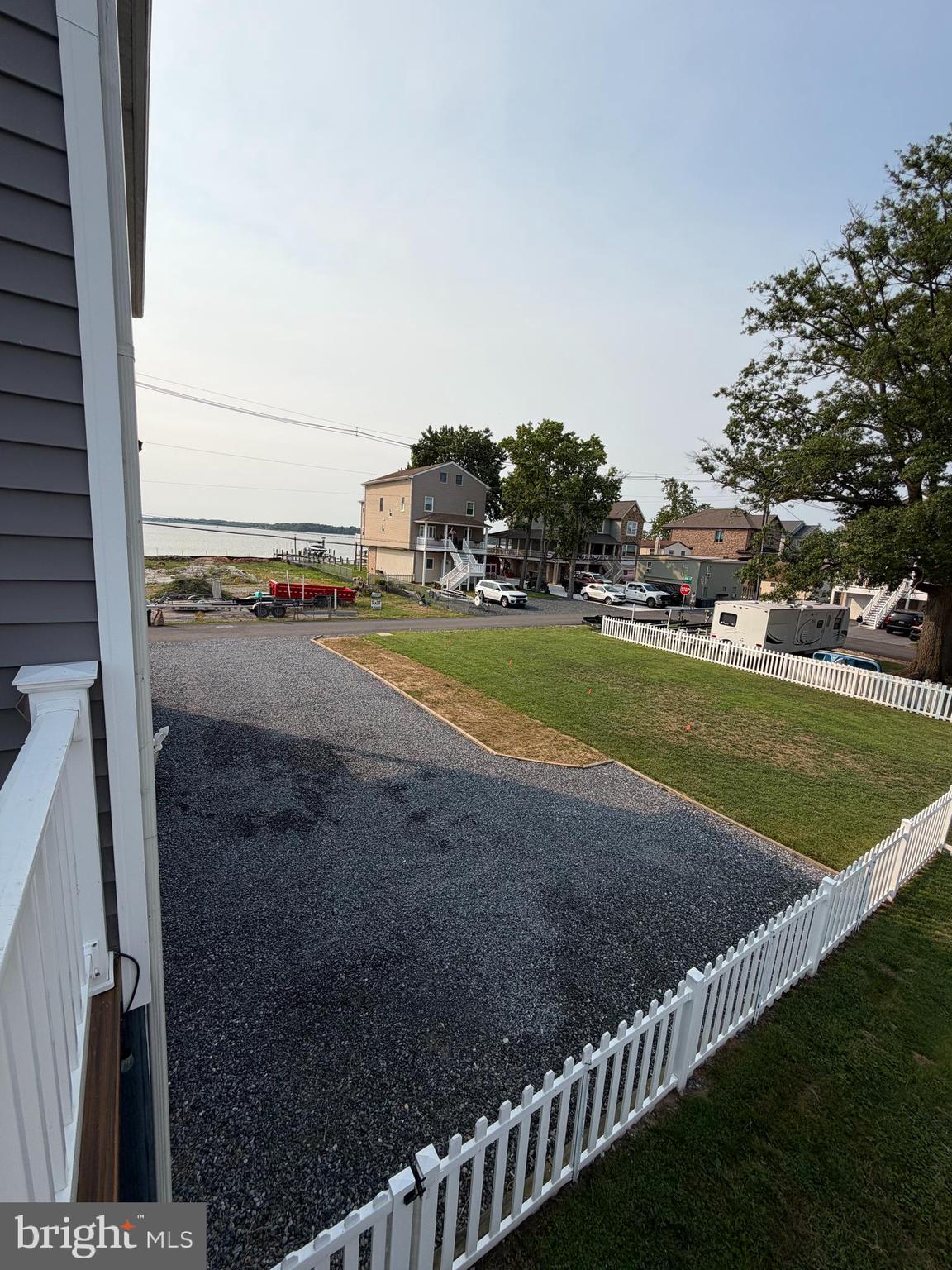 SWAN POINT - Residential
