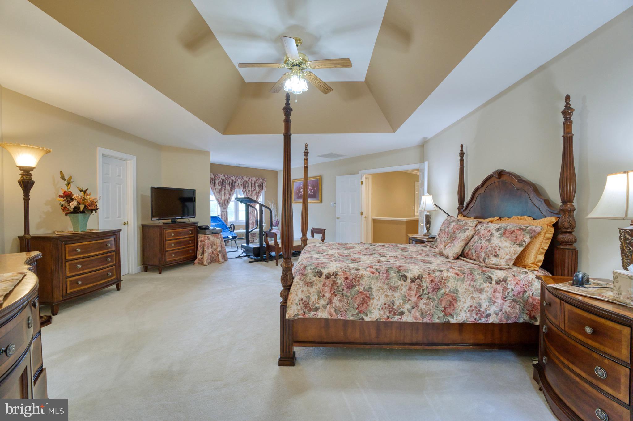 SENECA GREEN - Residential