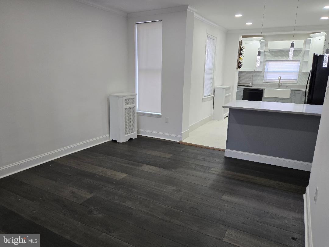 MAYFAIR - Residential