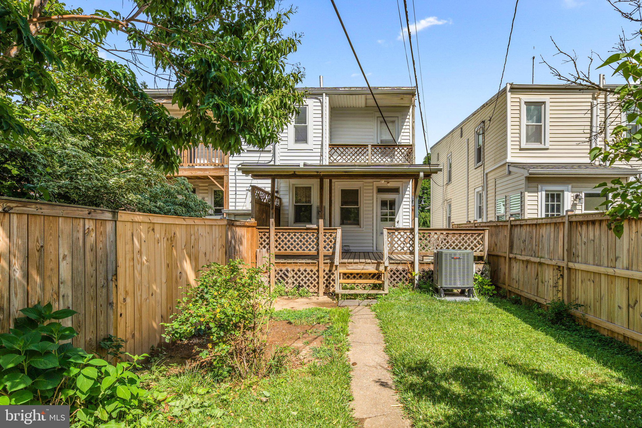 DOWNTOWN FREDERICK - Residential