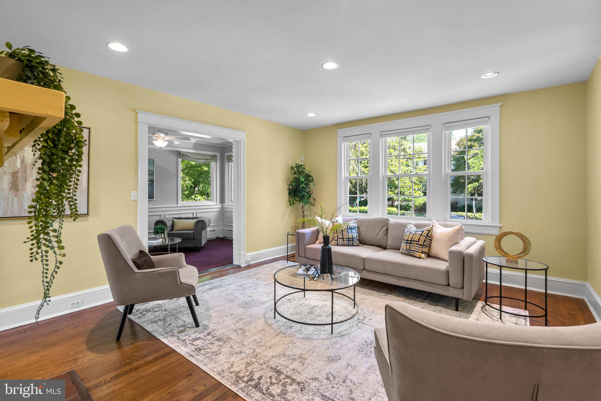 CHEVY CHASE - Residential