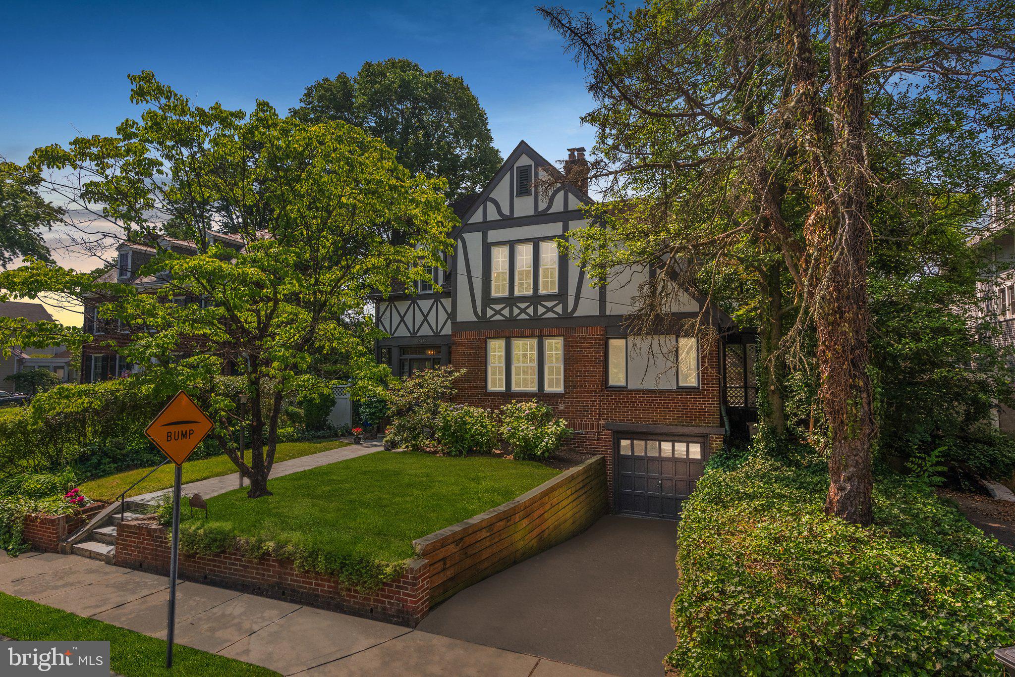 CHEVY CHASE - Residential