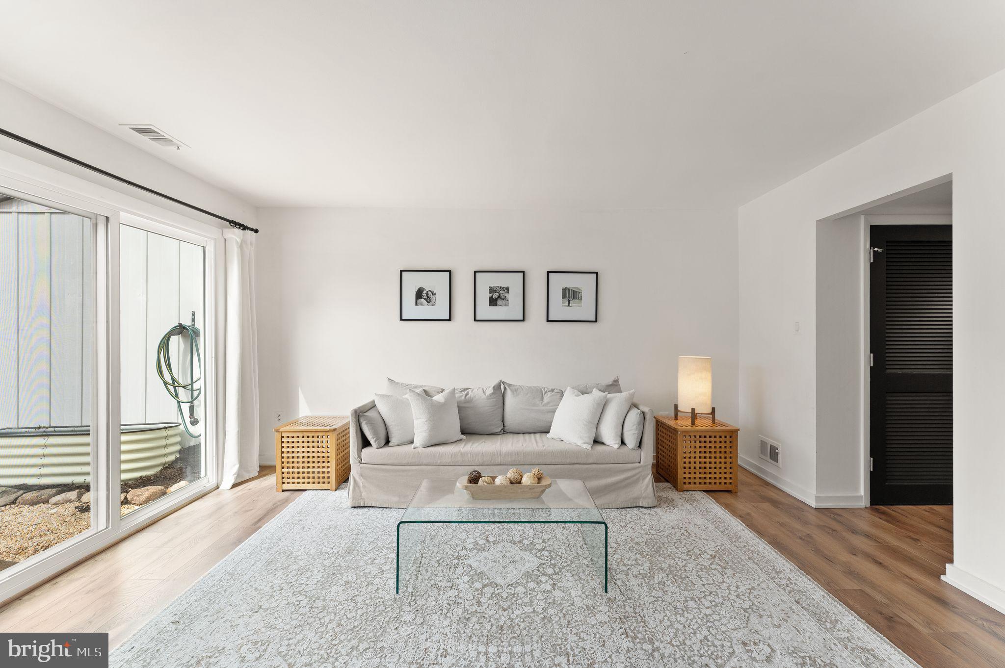 SUGARLAND RUN - Residential