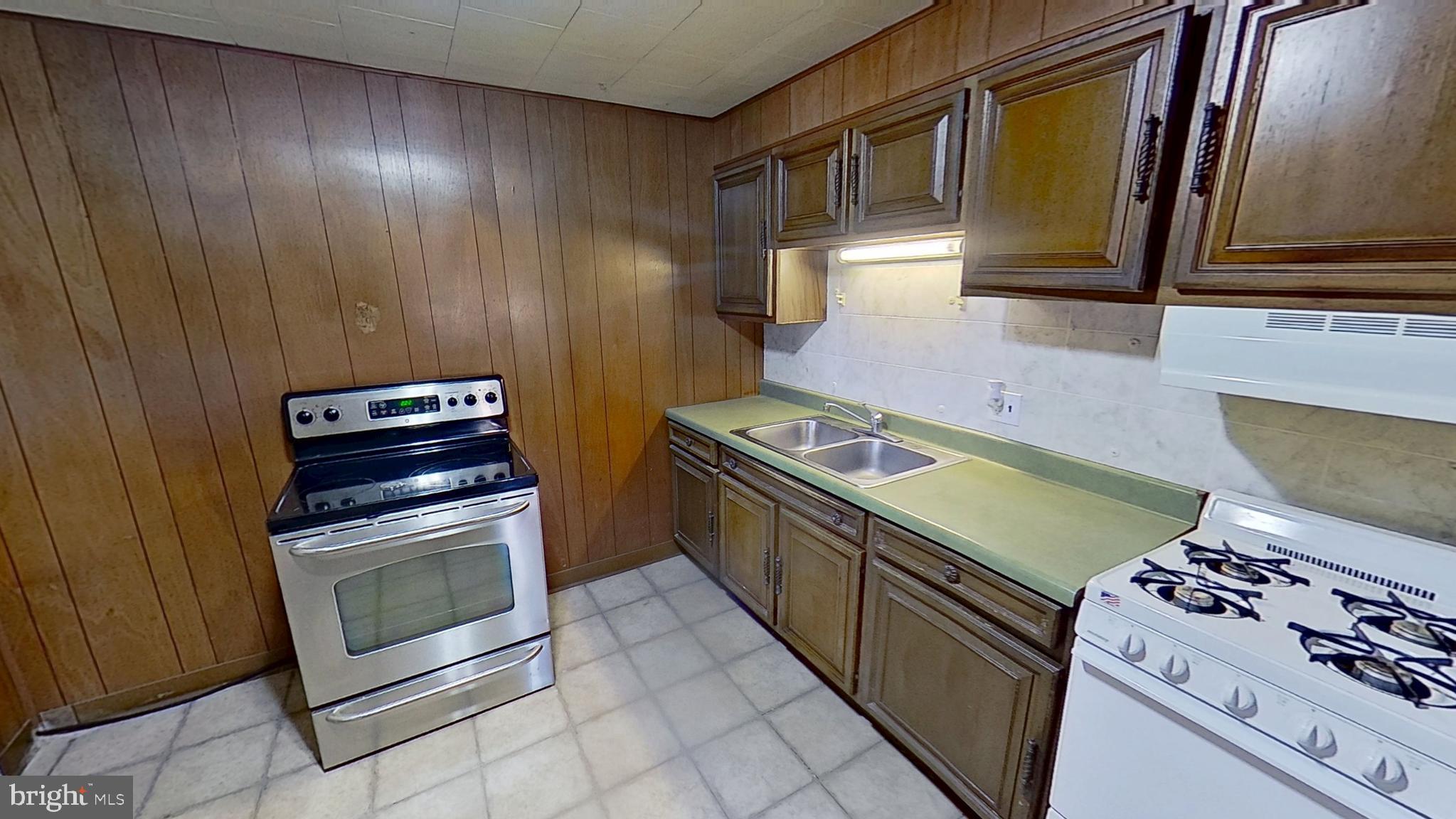 GLEN ROCK BORO - Residential Lease