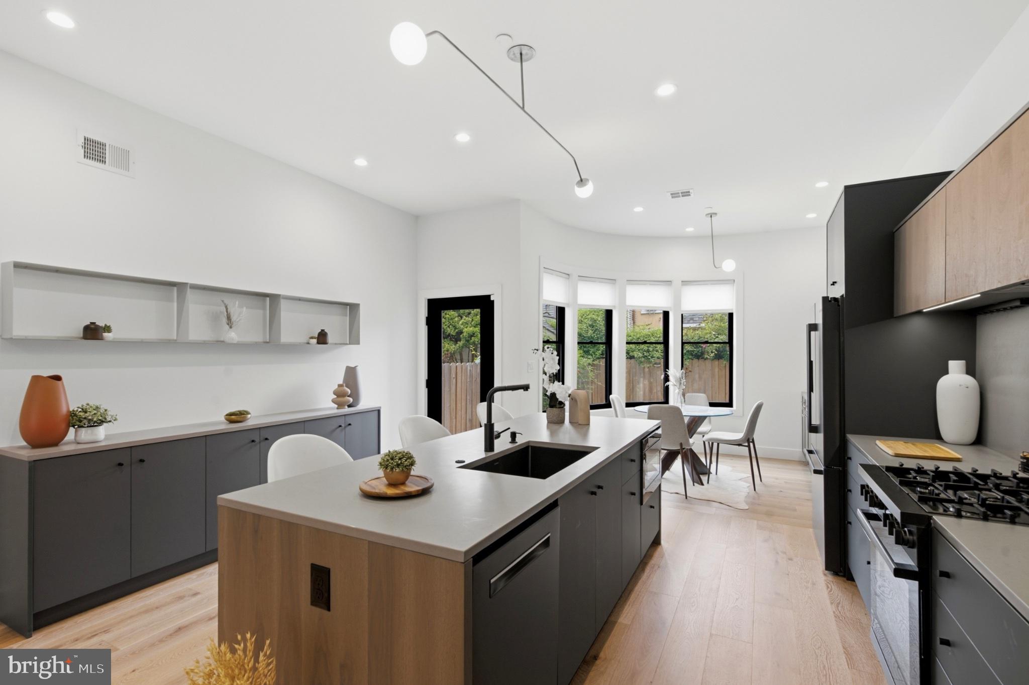 FISHTOWN - Residential