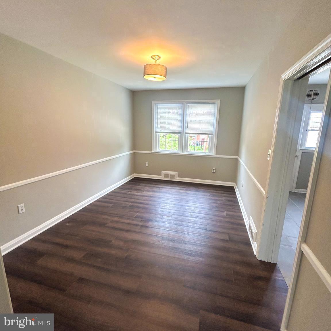 IDLEWOOD - Residential Lease