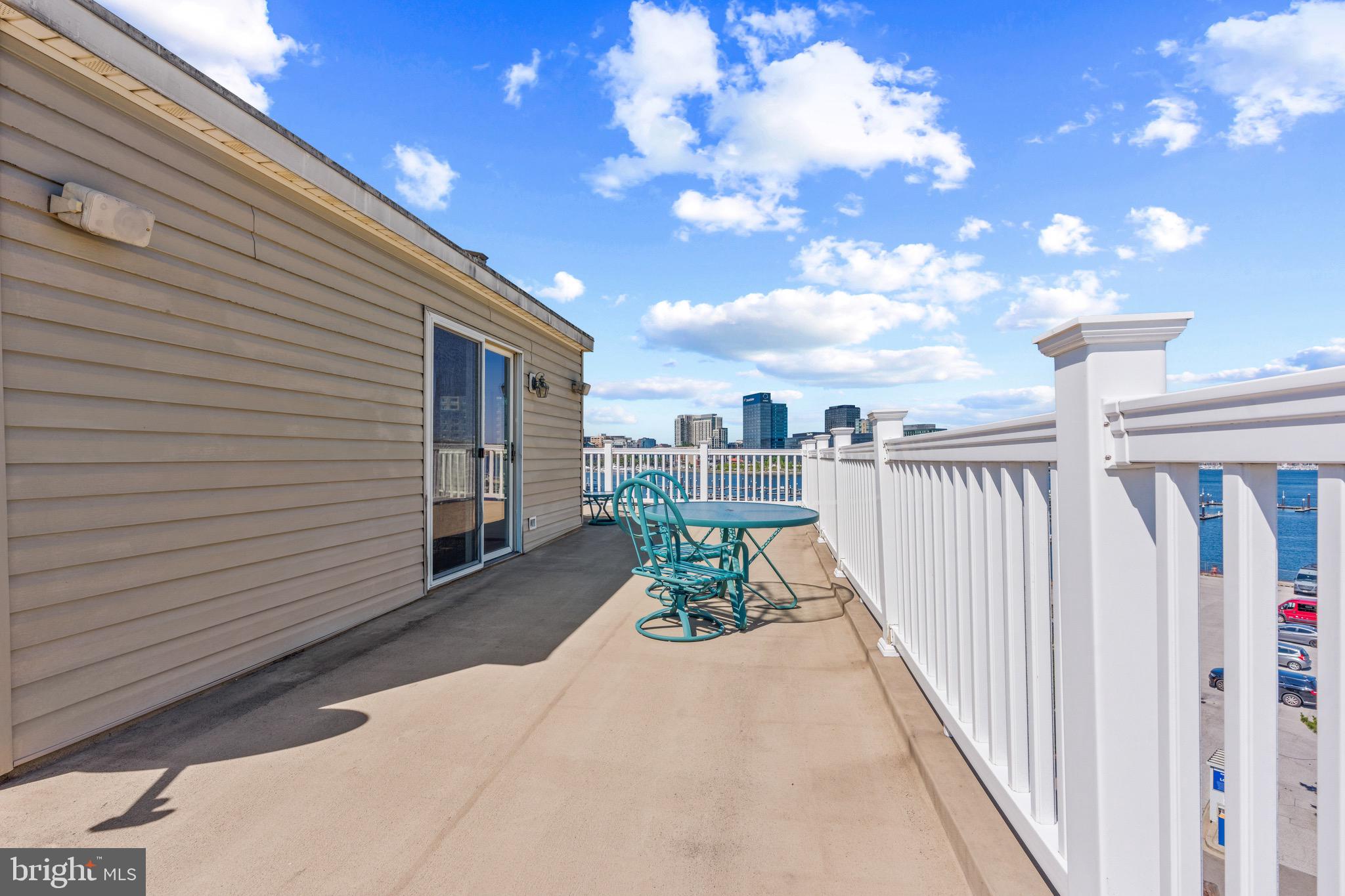 HARBORVIEW - Residential