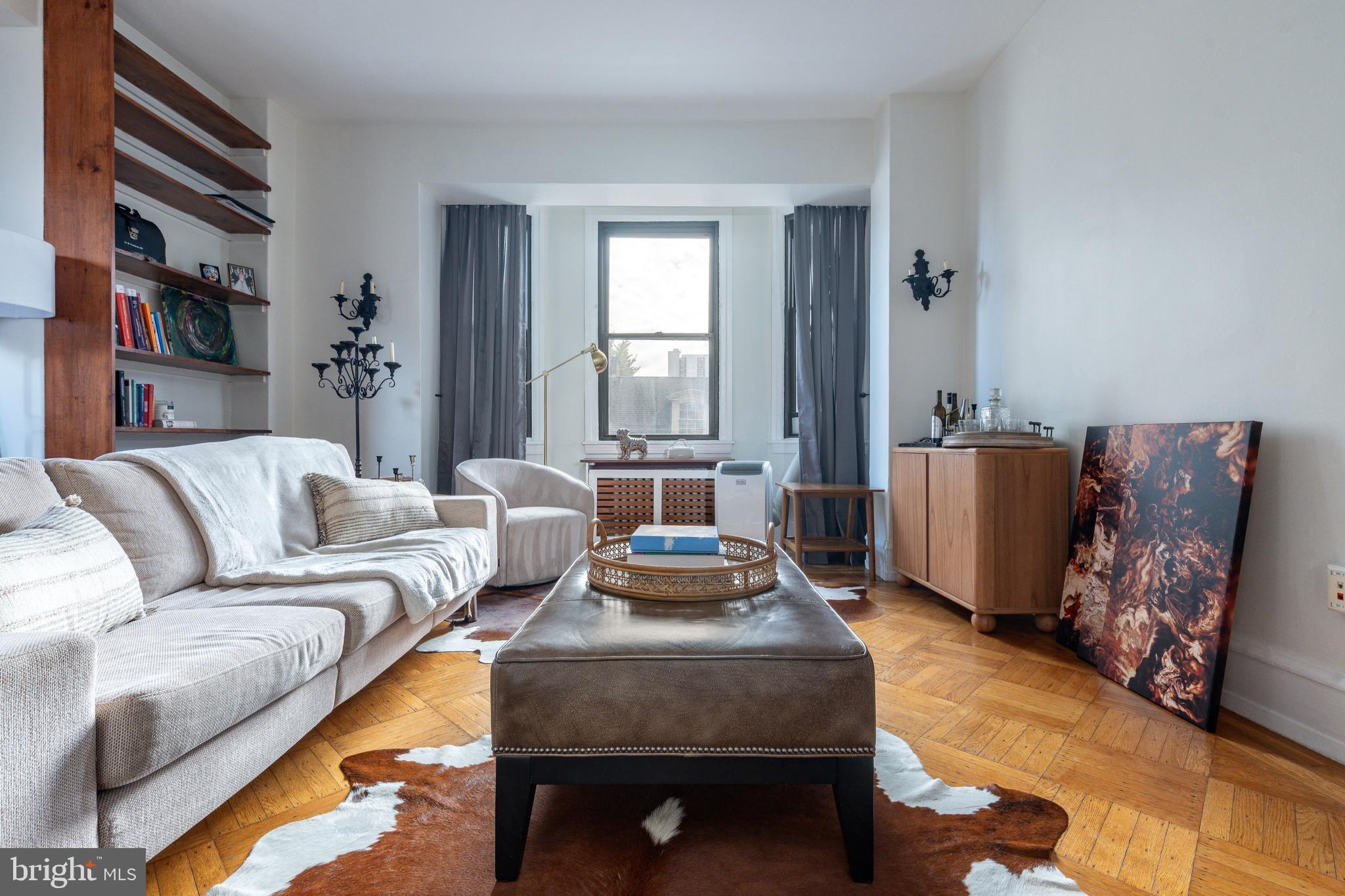 WASHINGTON SQ WEST - Residential