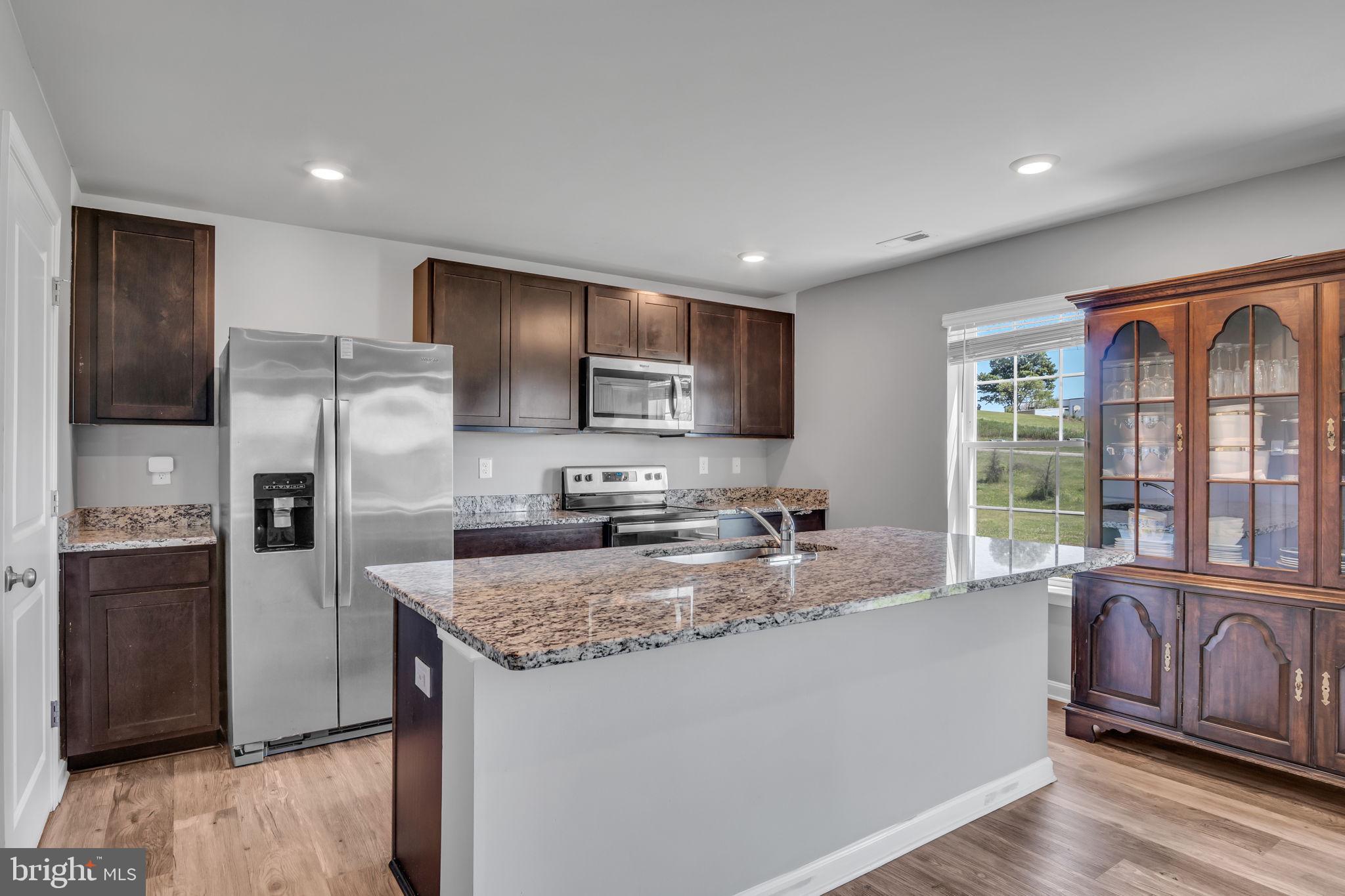 HAYS LANDING - Residential