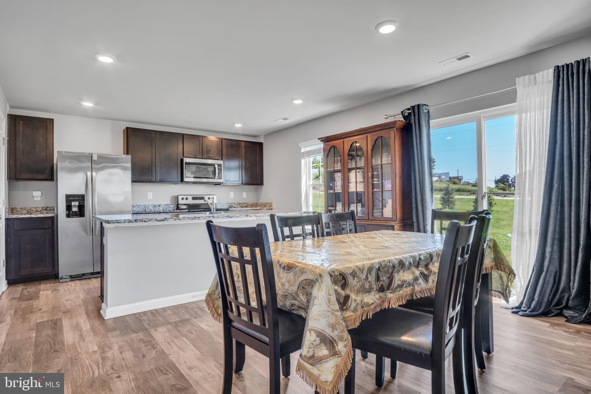 HAYS LANDING - Residential