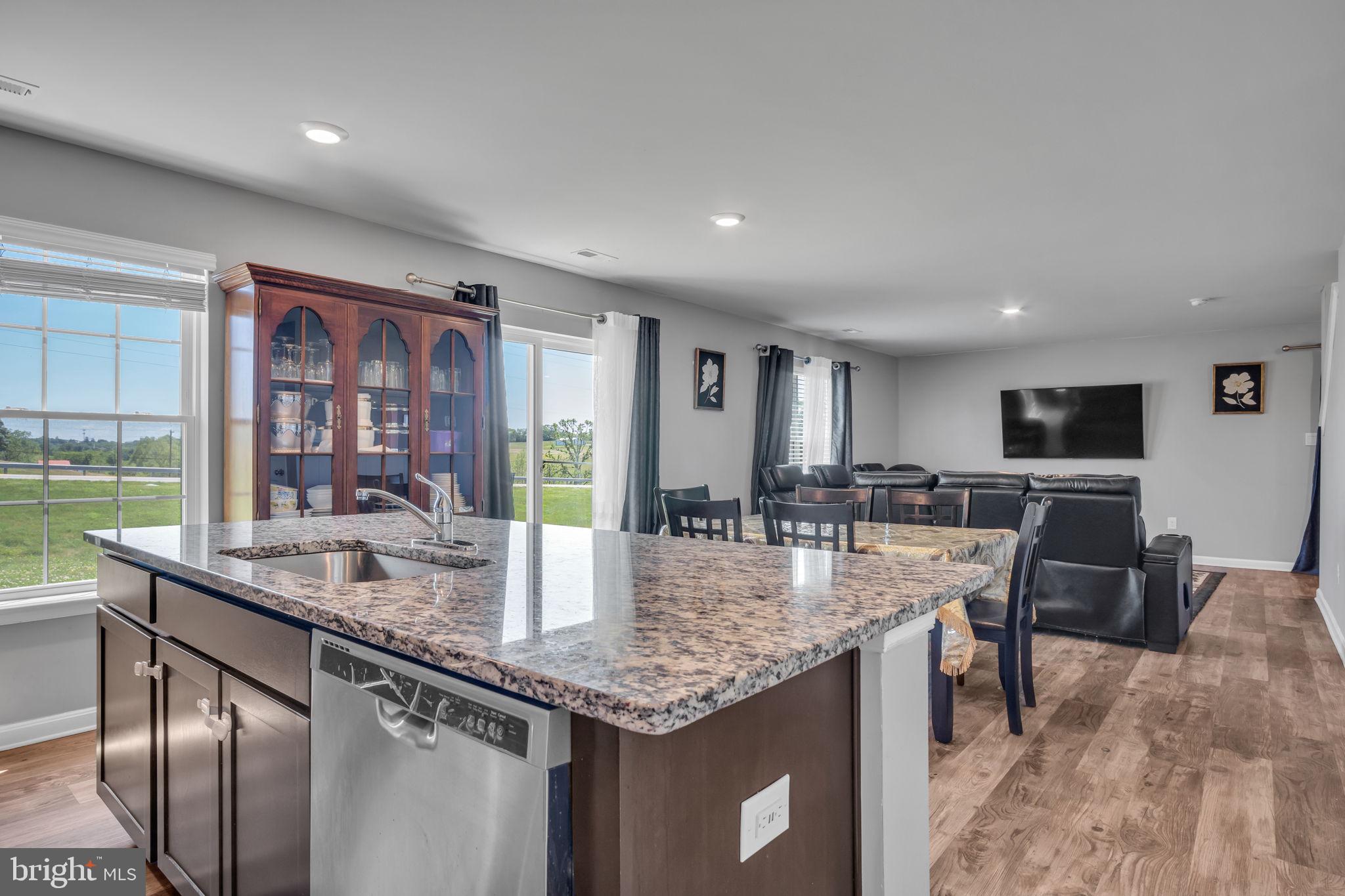 HAYS LANDING - Residential