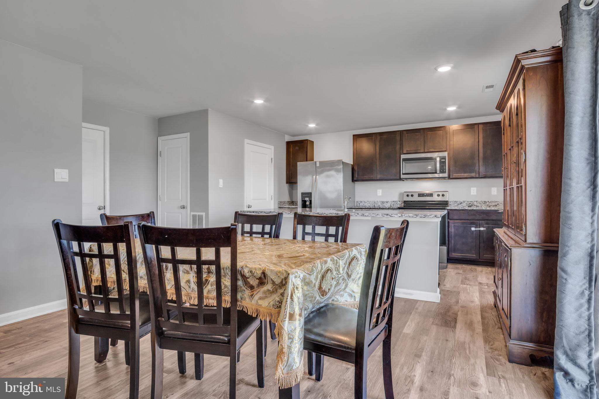 HAYS LANDING - Residential