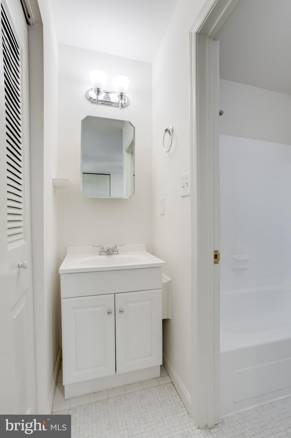 PINECREST HEIGHTS - Residential