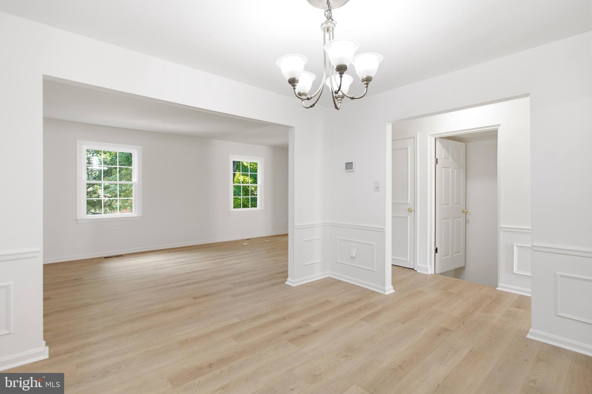 PINECREST HEIGHTS - Residential