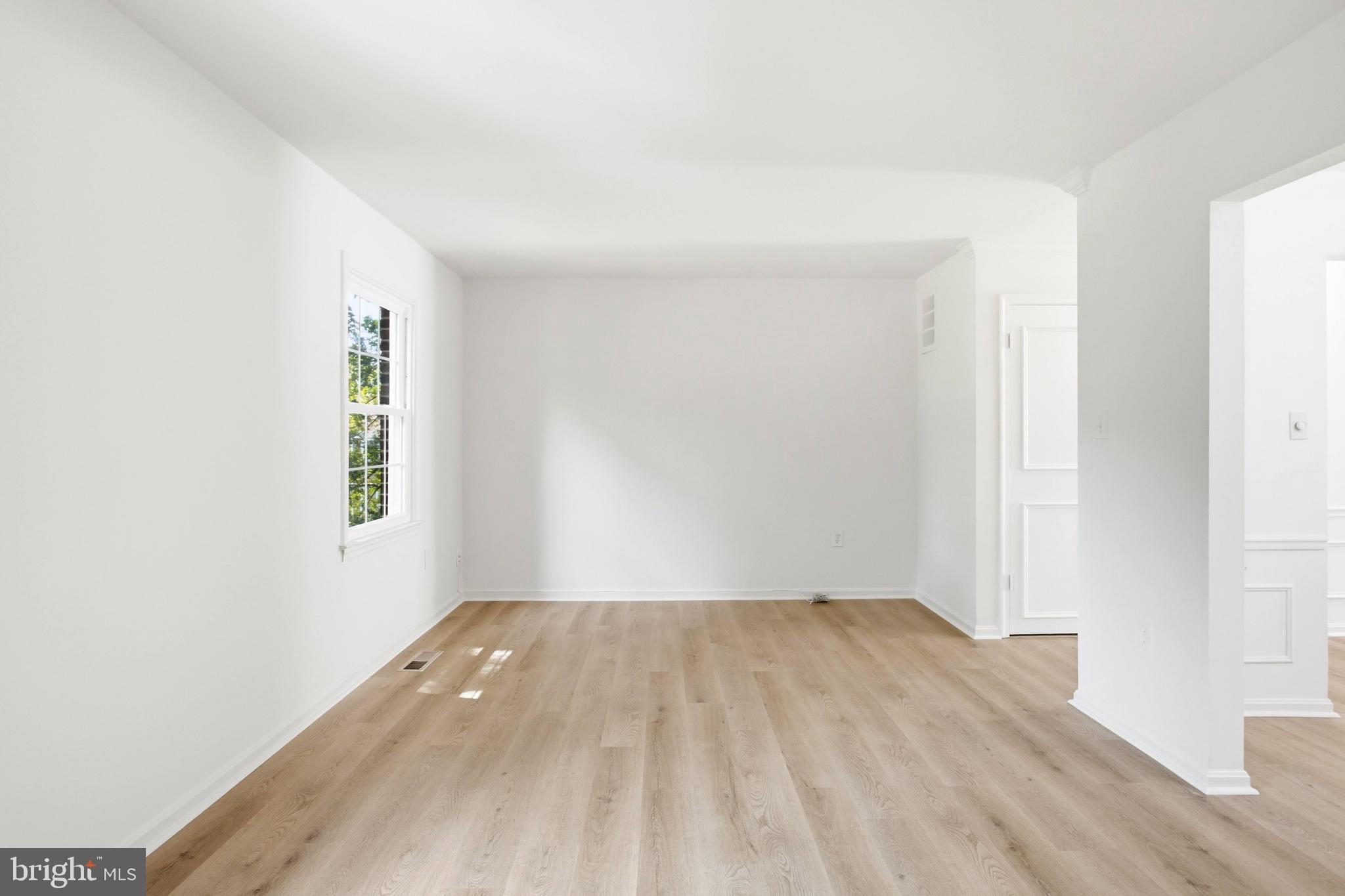 PINECREST HEIGHTS - Residential
