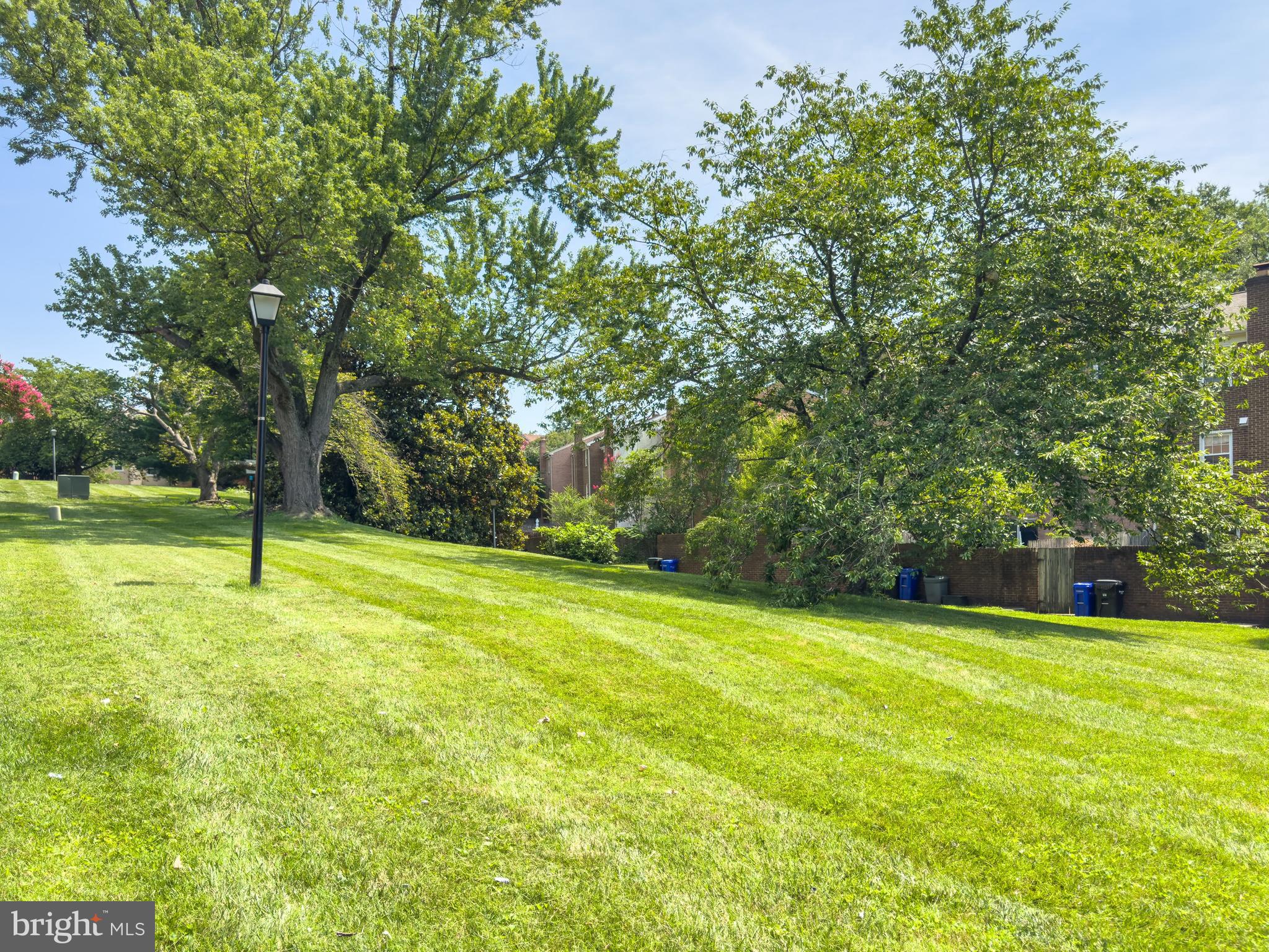 PINECREST HEIGHTS - Residential