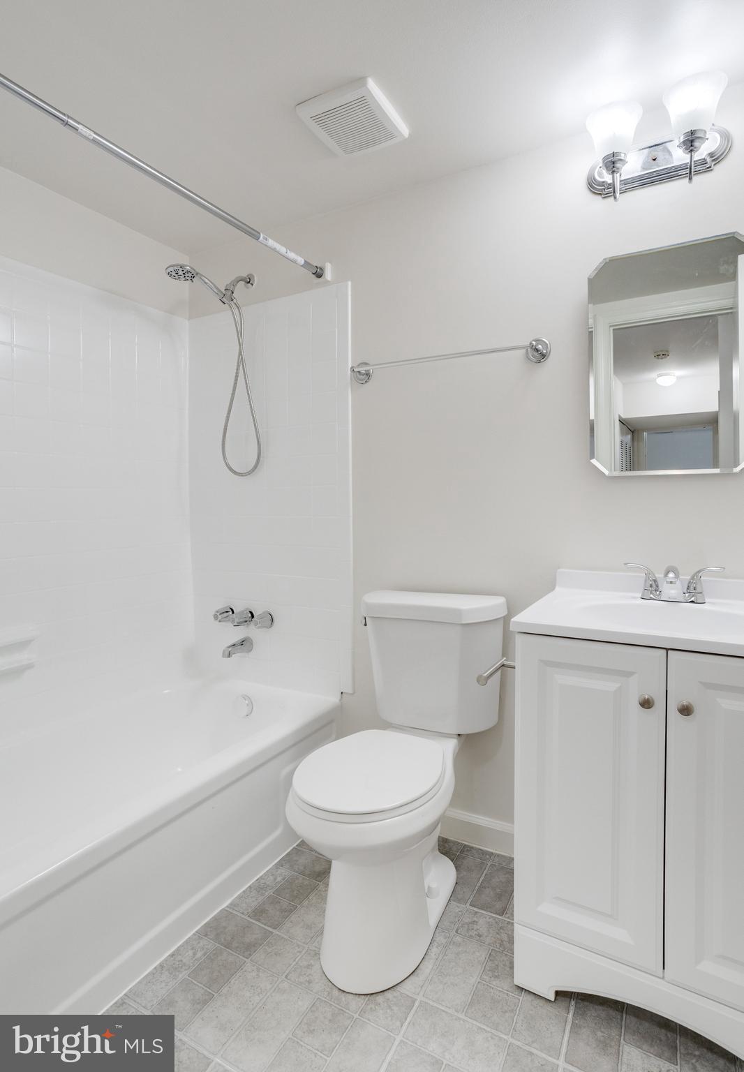 PINECREST HEIGHTS - Residential
