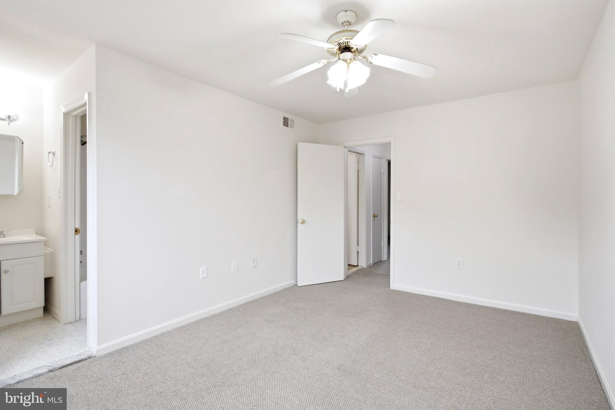 PINECREST HEIGHTS - Residential