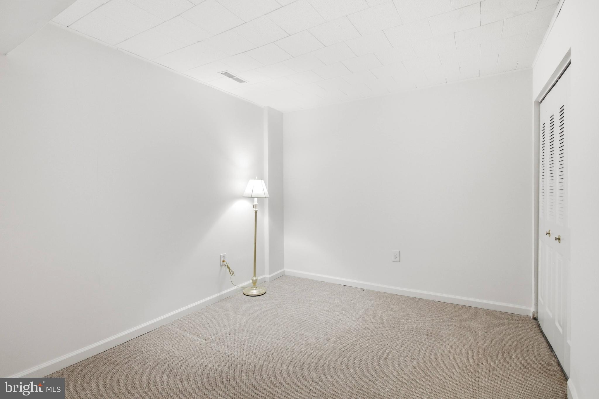 PINECREST HEIGHTS - Residential