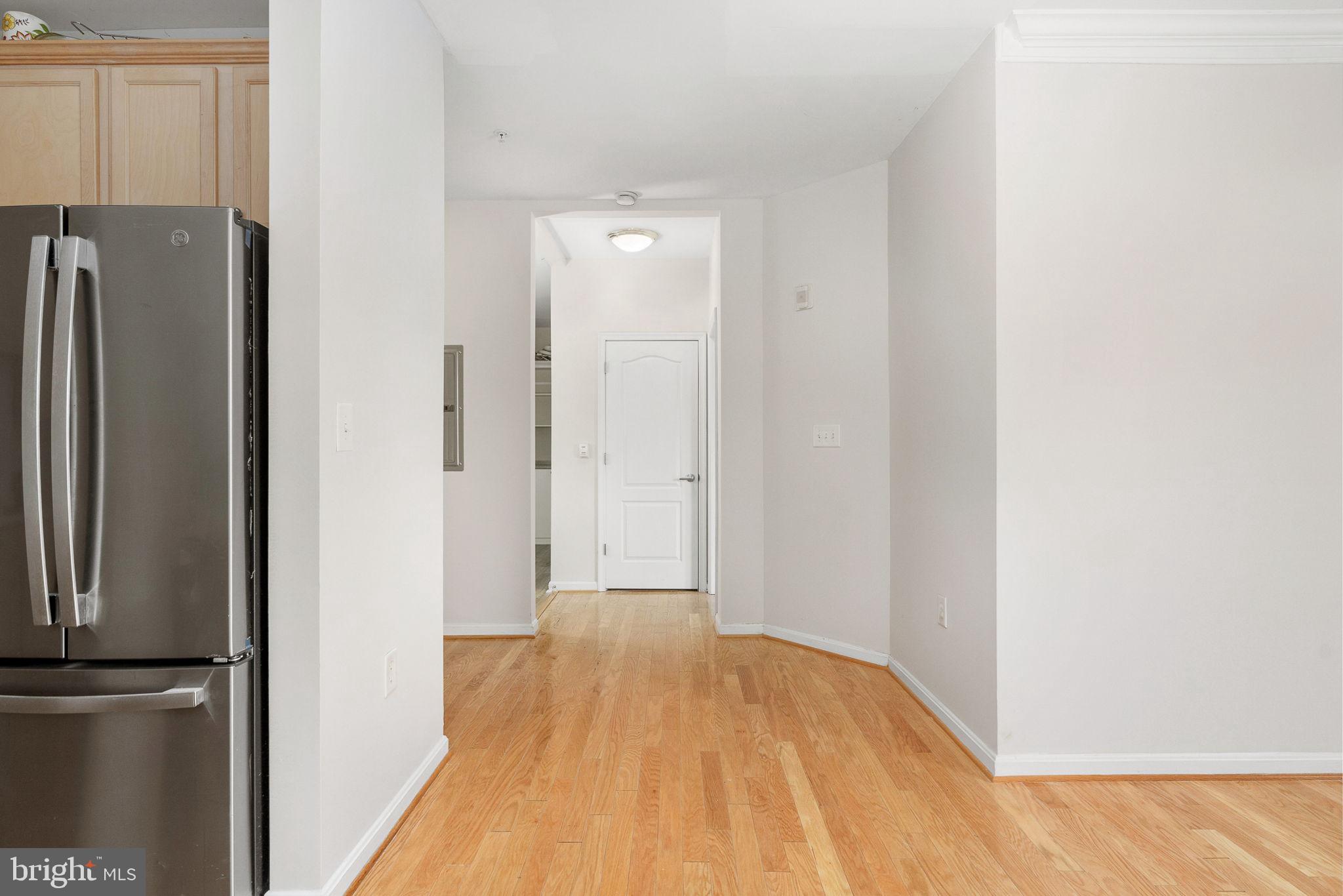 POTOMAC POINTE CONDOMINI - Residential